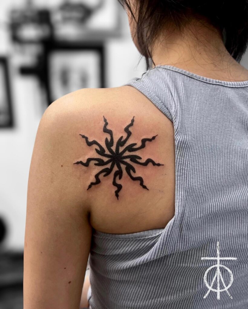 Blackwork Tattoo by Claudia Fedorovici