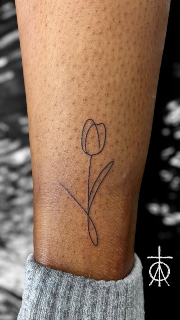 New Amsterdam Tattoo Studio - Tattoo by Justin. @justinsst #tattoo #tattoos  #blackwork #blackworkers #blackworksubmission #blackink #blacktattoo  #blacktattooart #finelinetattoo #blacktraditionaltattoo #amsterdam # amsterdamtattoo #amsterdamtattooartists ...