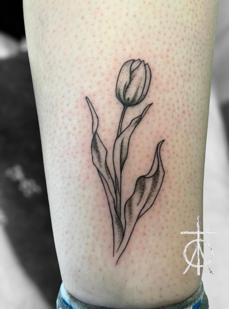 Tulip Tattoo, Floral Tattoo, Amsterdam Tattoo Artist, Fine Line Tattoos