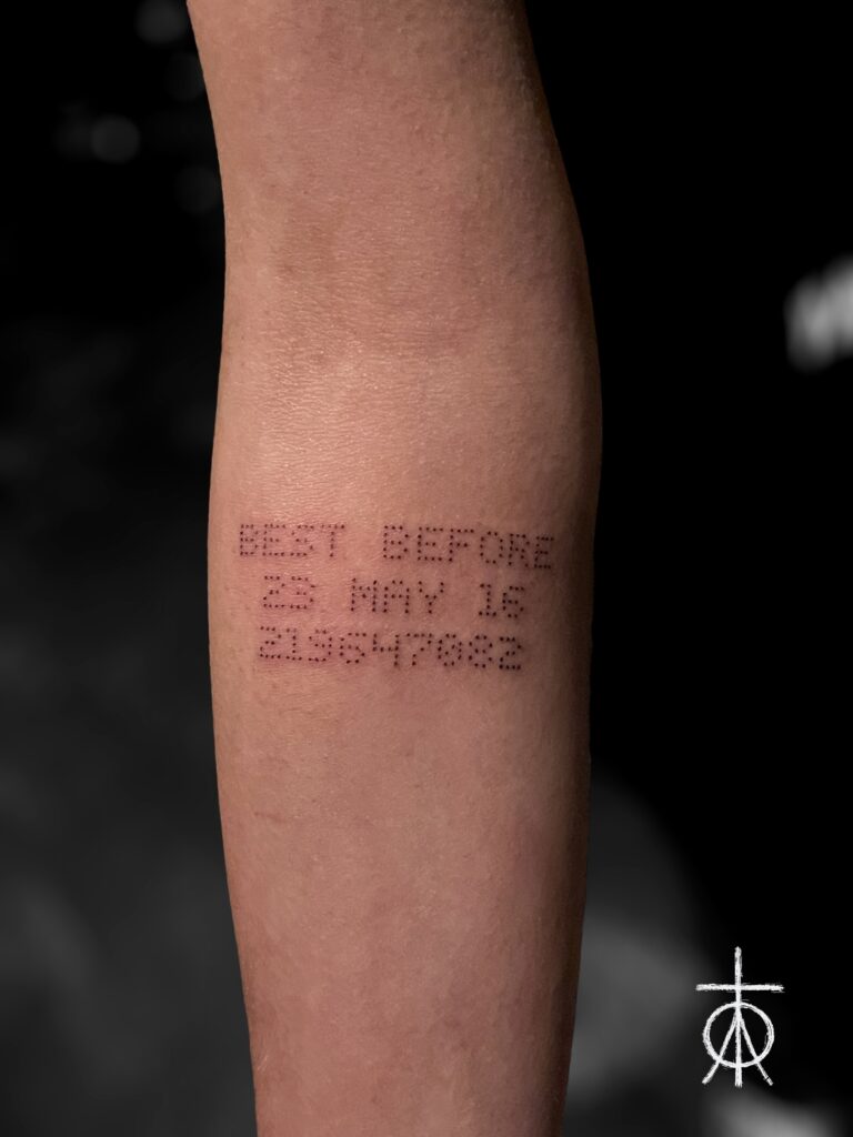 Dots Tattoo, Fine Tattoo, Minimalistic Tattoo, by The Best Fine Line Tattoo Artist Claudia Fedorovici