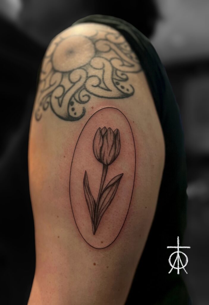 Geometric Tattoo, Oval Tattoo, Line Tattoo, Tulip Tattoo, Fine Line Tattoo