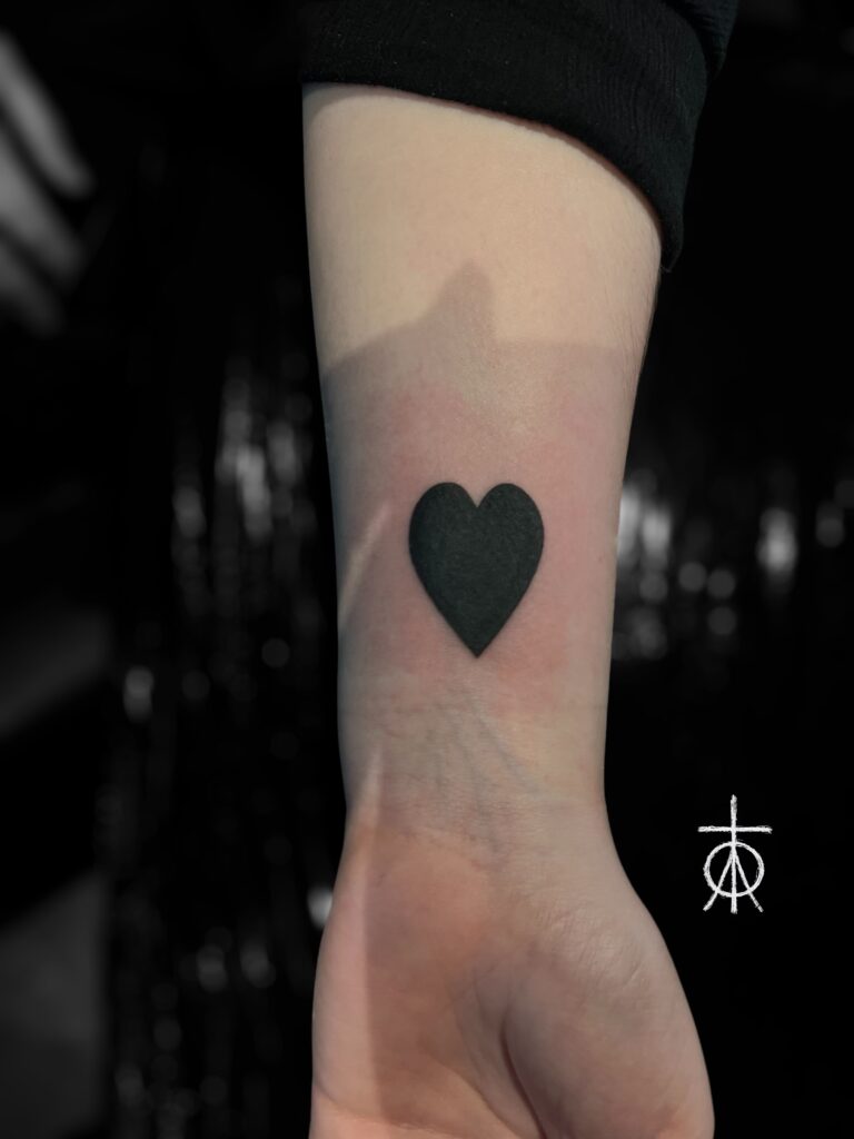 Black Heart Tattoo, Blackwork Tattoo